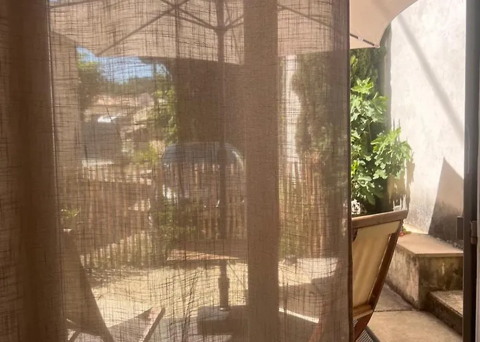 Chalet Bois Avec Terrasse Dans Le Sauternais Illats